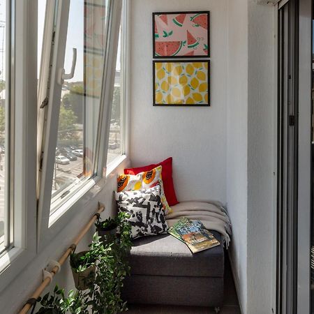 Modern 1Br Apt In The Old Town: The Perfect Choice Bucarest Esterno foto