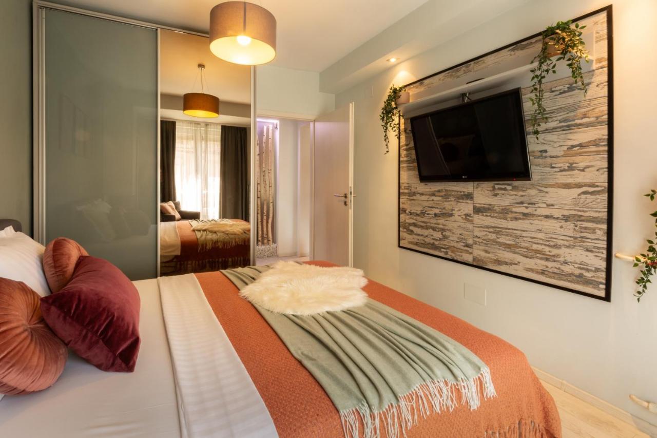 Modern 1Br Apt In The Old Town: The Perfect Choice Bucarest Esterno foto