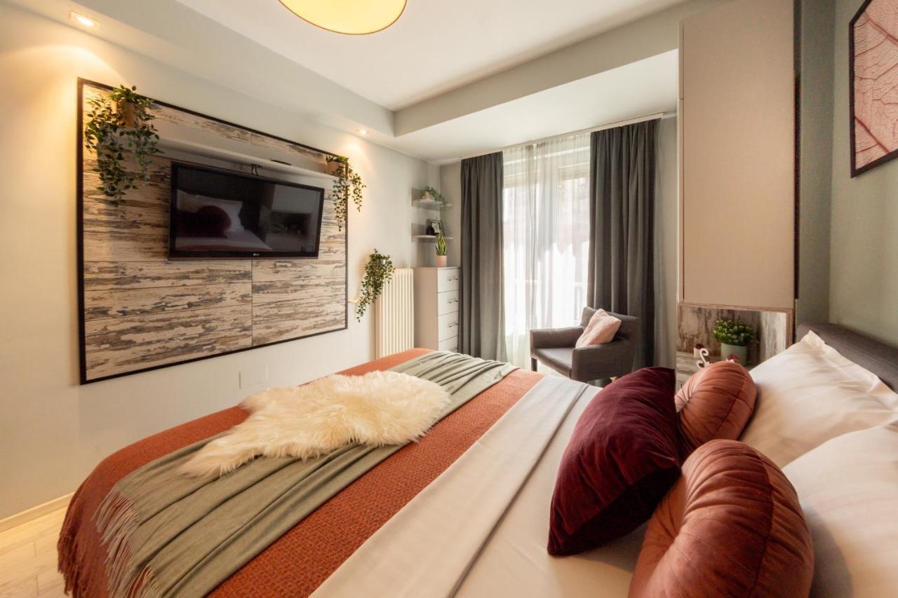 Modern 1Br Apt In The Old Town: The Perfect Choice Bucarest Esterno foto