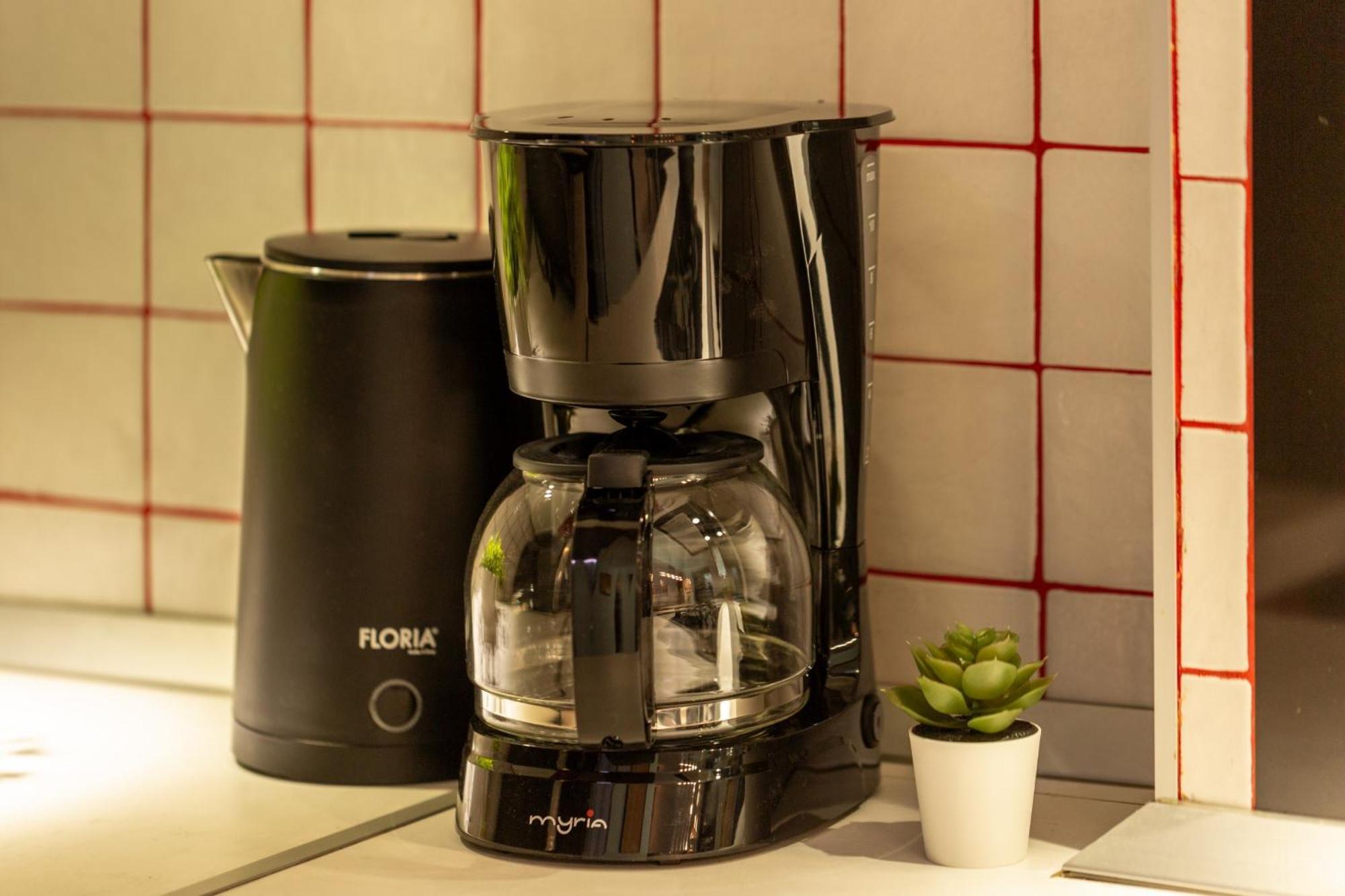 Modern 1Br Apt In The Old Town: The Perfect Choice Bucarest Esterno foto