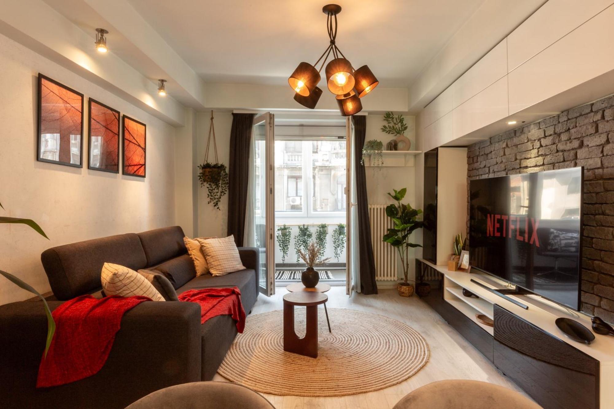 Modern 1Br Apt In The Old Town: The Perfect Choice Bucarest Esterno foto