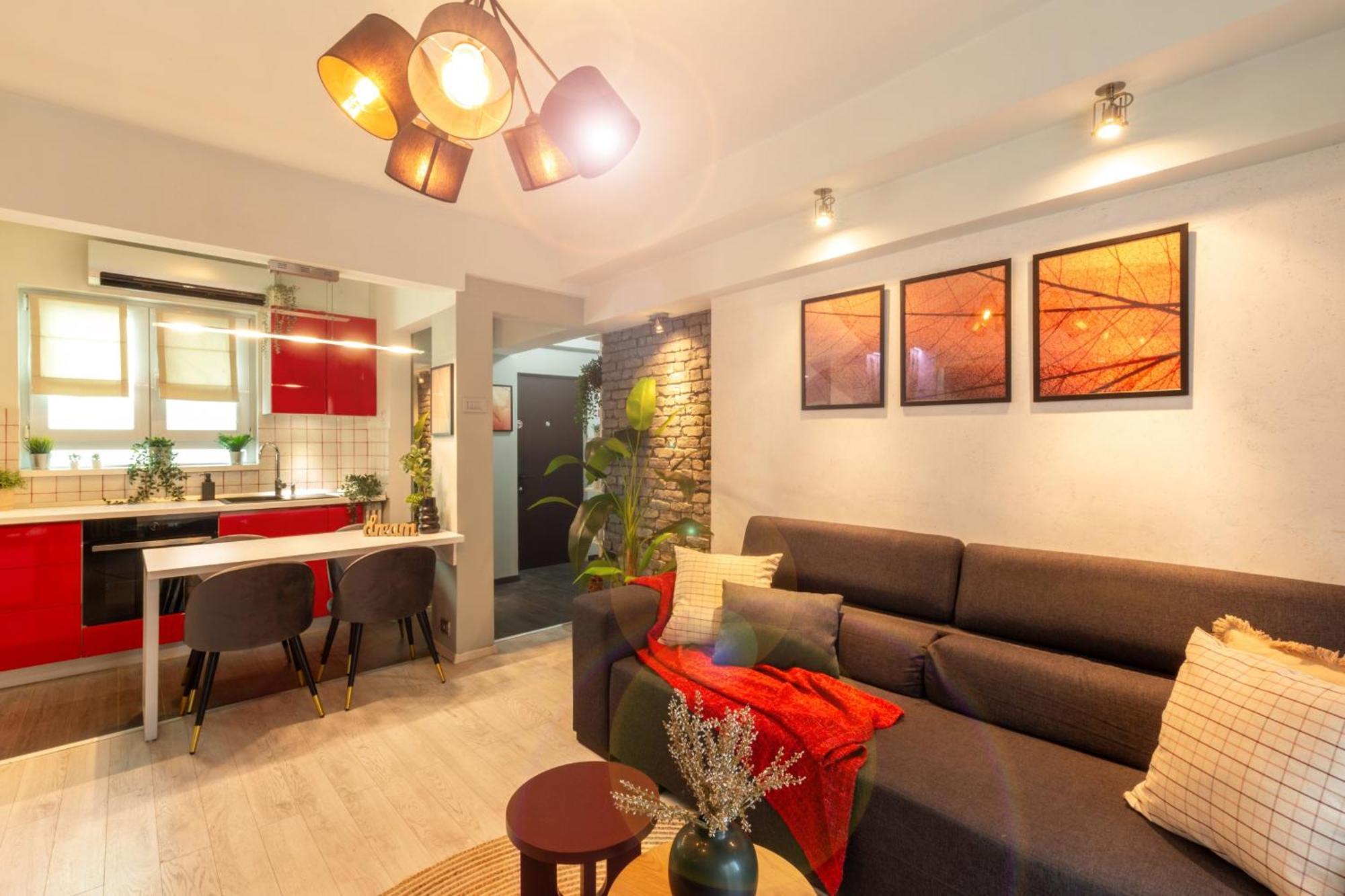 Modern 1Br Apt In The Old Town: The Perfect Choice Bucarest Esterno foto